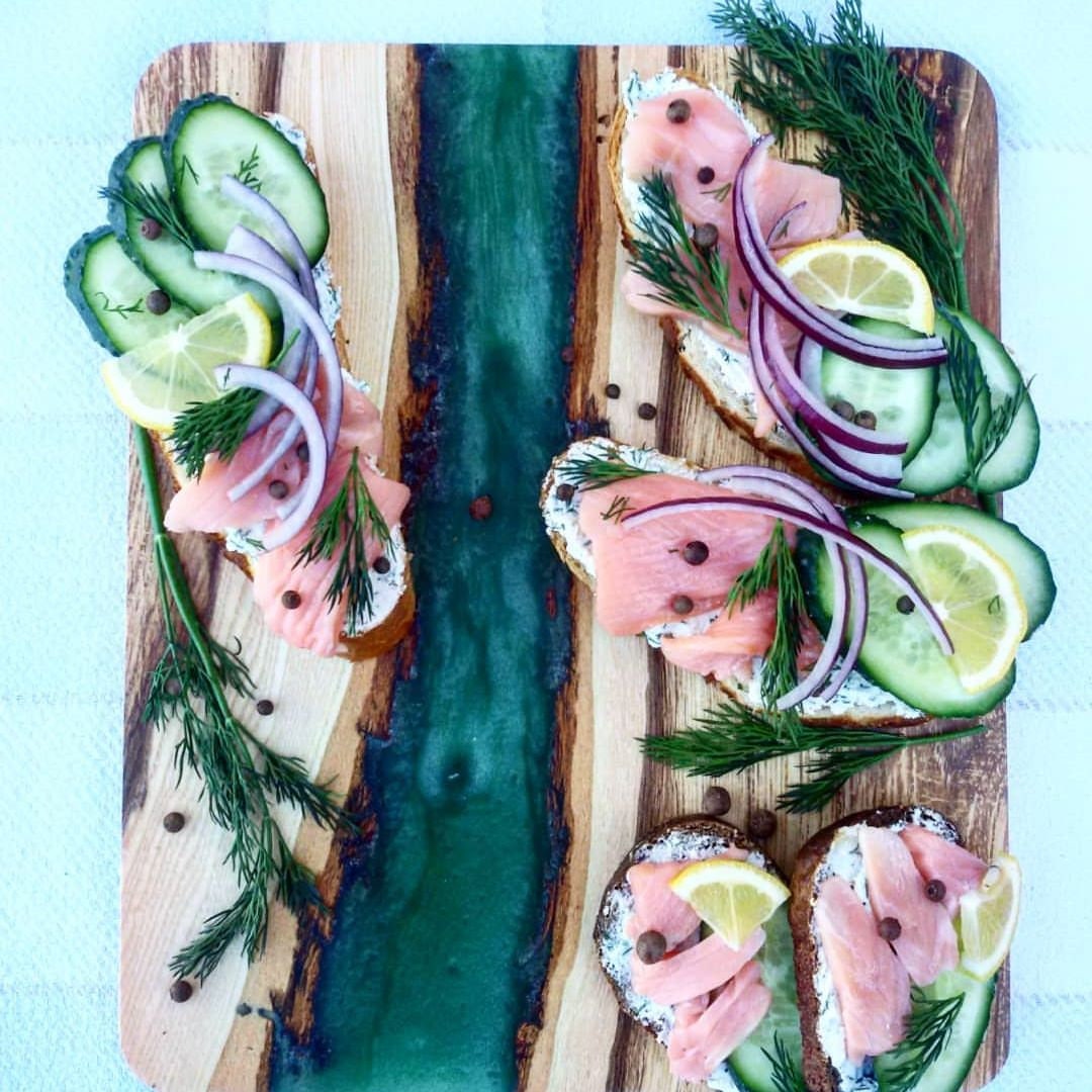 Epoxy Resin Board, Handcrafted River Board, Epoxy Resin Wooden Serving Board, Platter Charcuterie, Gift Board, kitchen board, cutting board