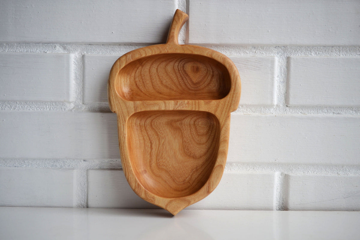 Wooden Plate for Kids - Eco-Friendly and Safe Dinnerware, a plate in the form of an acorn