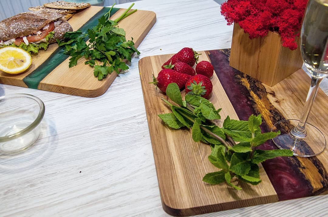 Epoxy Resin Board, Handcrafted River Board, Epoxy Resin Wooden Serving Board, Platter Charcuterie, Gift Board, kitchen board, cutting board