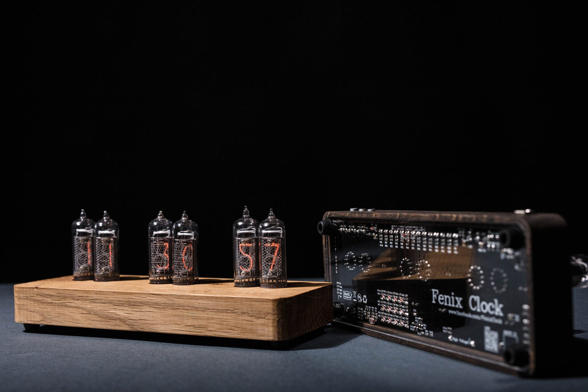 Clock on vacuum tubes indicators IN-14 Tubes Clock with 6 Tubes , handmade , steampunk style