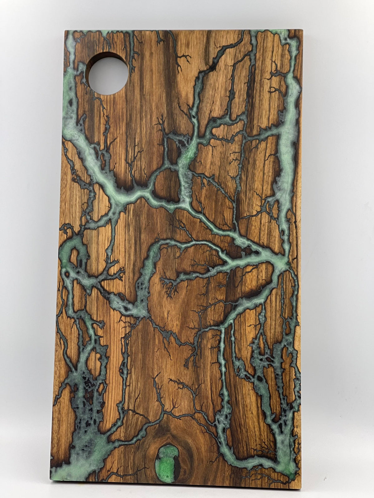 Epoxy Resin Board, Handcrafted River Board, Epoxy Resin, Wooden Serving Board, Gift Board, best gift, resin board, epoxy board,cutting board