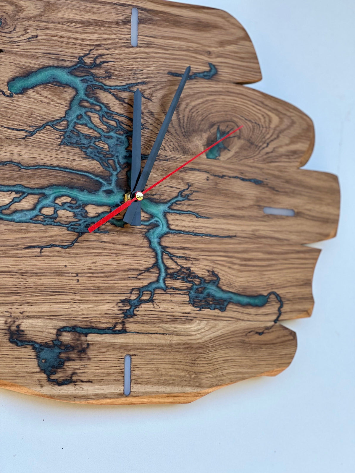 Epoxy Oak Rustic Wall Clock - Timeless Elegance for Every Room - 14" Diameter