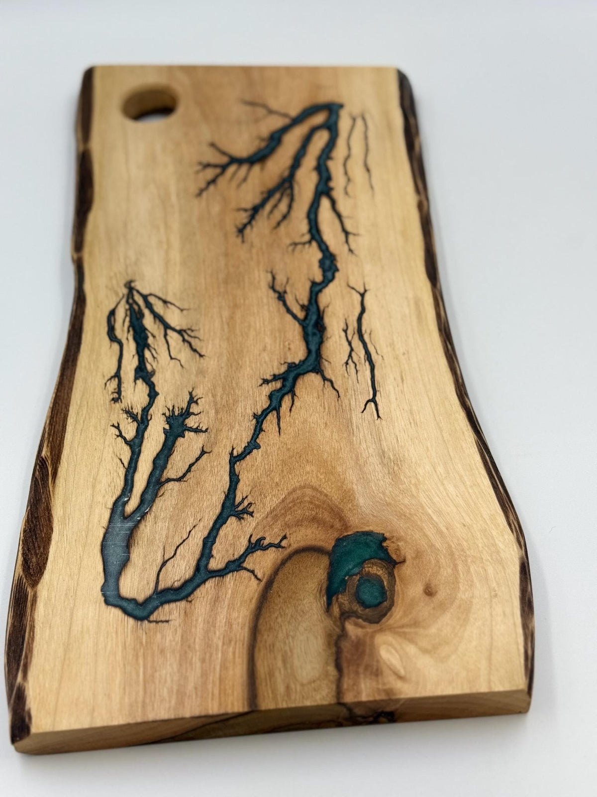 Epoxy Resin Board, Handcrafted River Board, Epoxy Resin, Wooden Serving Board, Gift Board, best gift, resin board, epoxy board,cutting board