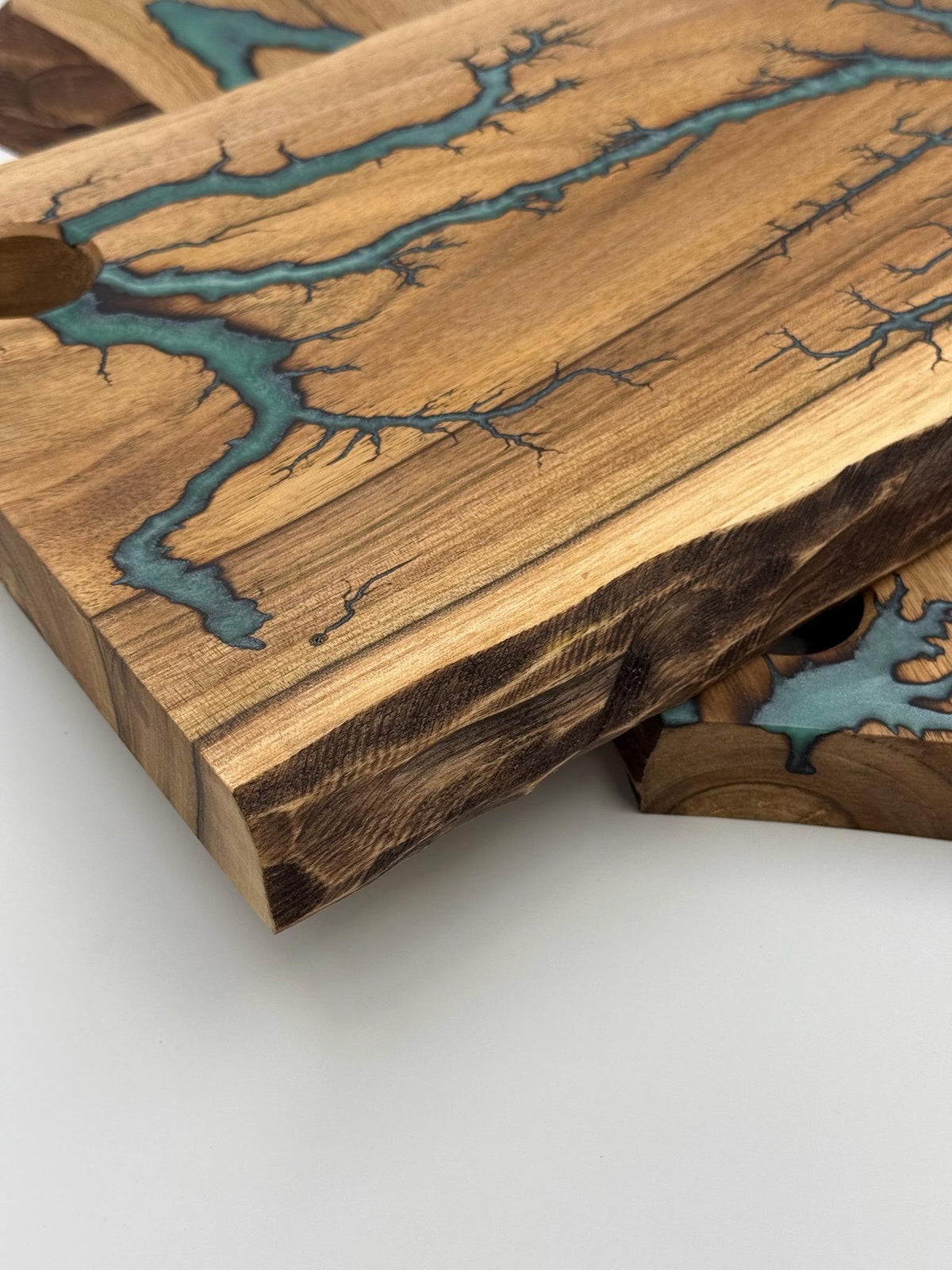 Epoxy Resin Board, Handcrafted River Board, Epoxy Resin, Wooden Serving Board, Gift Board, best gift, resin board, epoxy board,cutting board