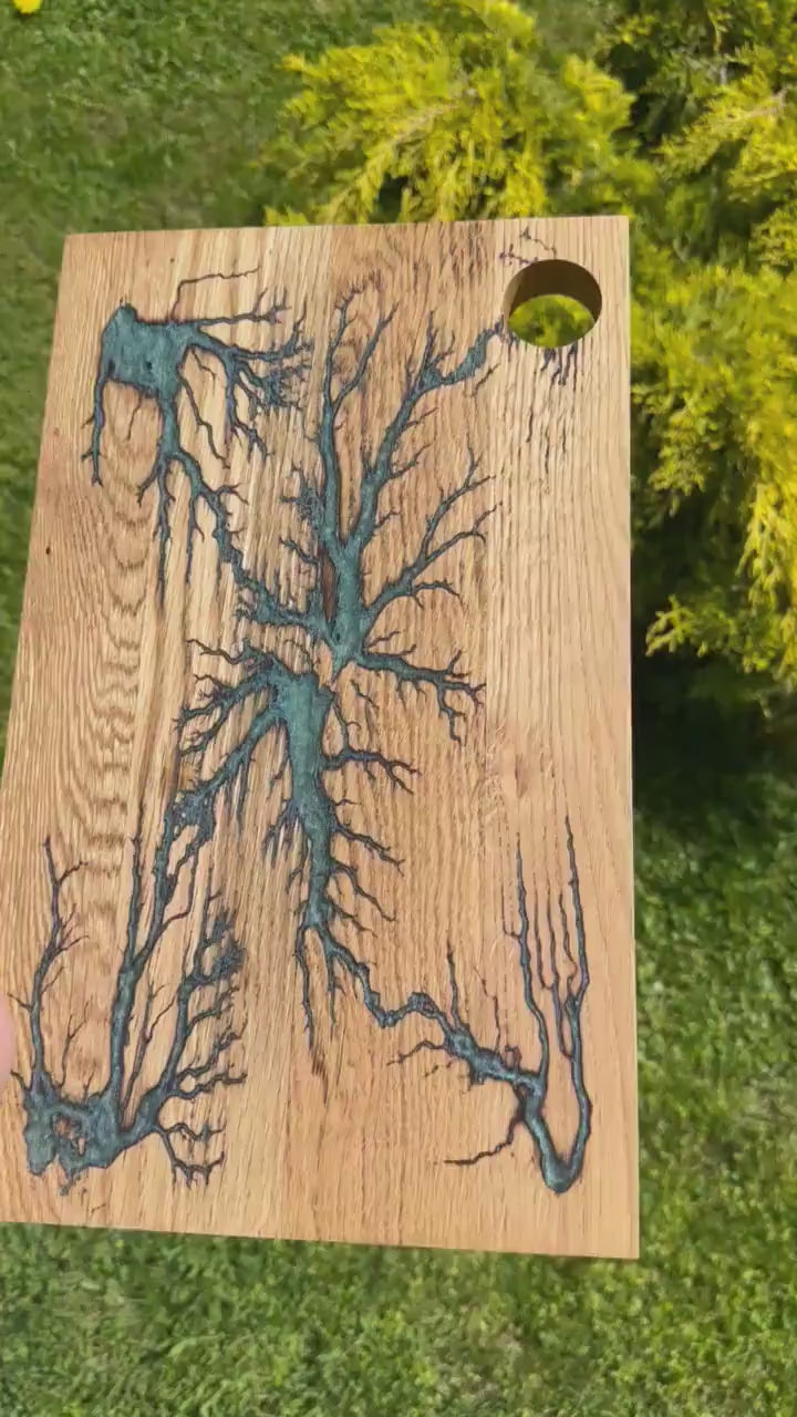 Epoxy Resin Board, Handcrafted Board lightning, Epoxy Resin lightning, Serving Board, Oak Gift Board, epoxy board lightning, Gift-wrapped